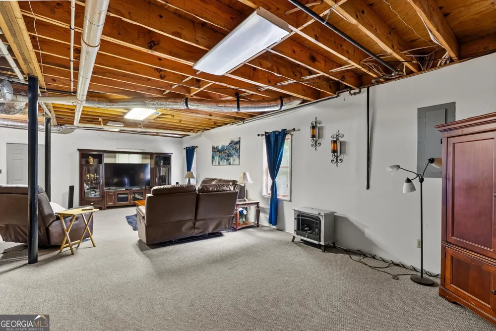 165 Hayes CIR Rex, GA 30273