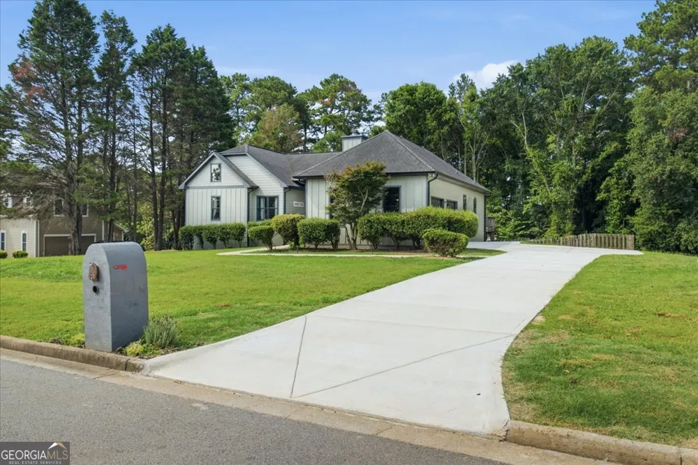 26 Chad CT McDonough, GA 30253