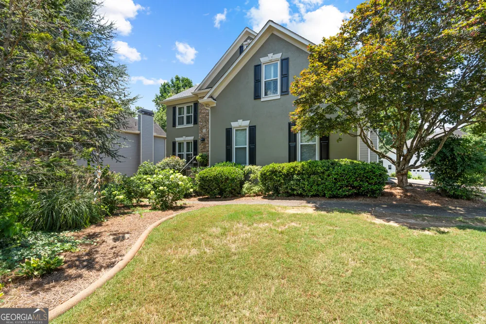 5451 Fripp HOLW NW Acworth, GA 30101