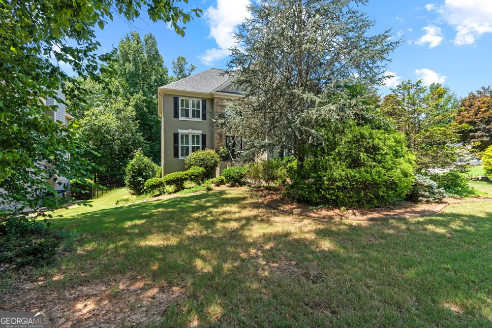 5451 Fripp HOLW NW Acworth, GA 30101