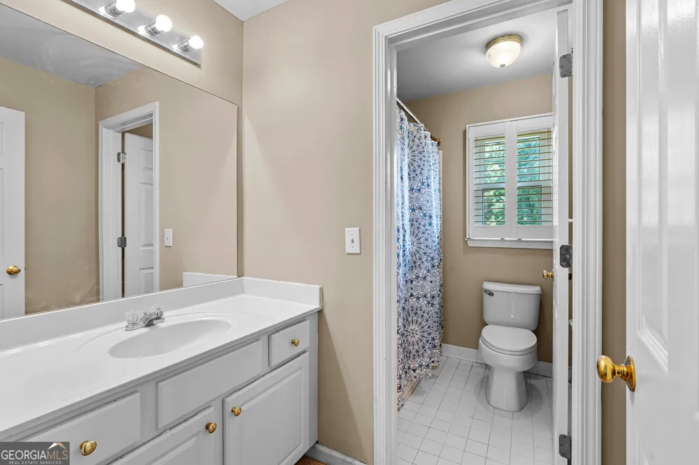 5451 Fripp HOLW NW Acworth, GA 30101