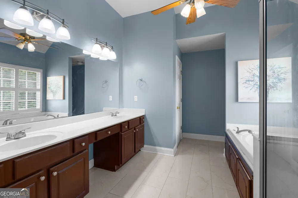 5451 Fripp HOLW NW Acworth, GA 30101