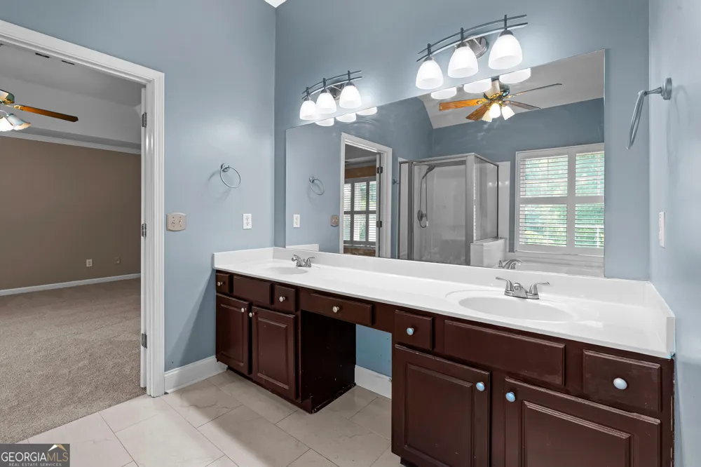 5451 Fripp HOLW NW Acworth, GA 30101