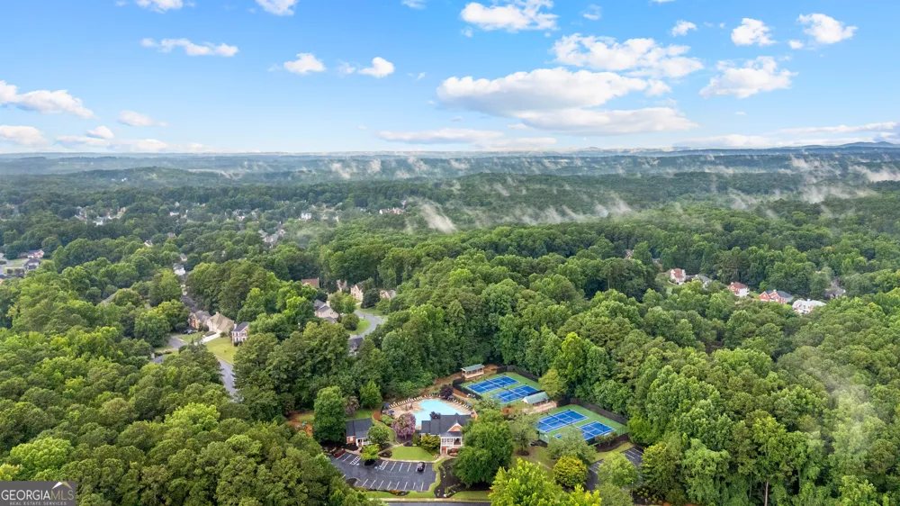 5451 Fripp HOLW NW Acworth, GA 30101