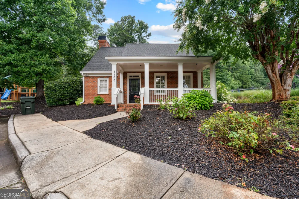 5451 Fripp HOLW NW Acworth, GA 30101