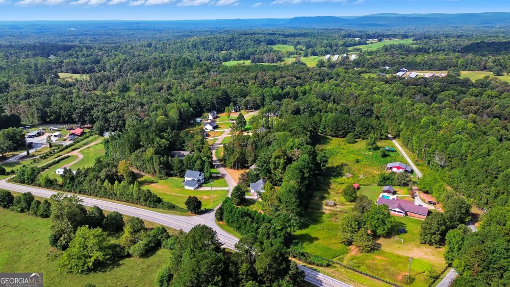 193 Tabitha Page LN Toccoa, GA 30577