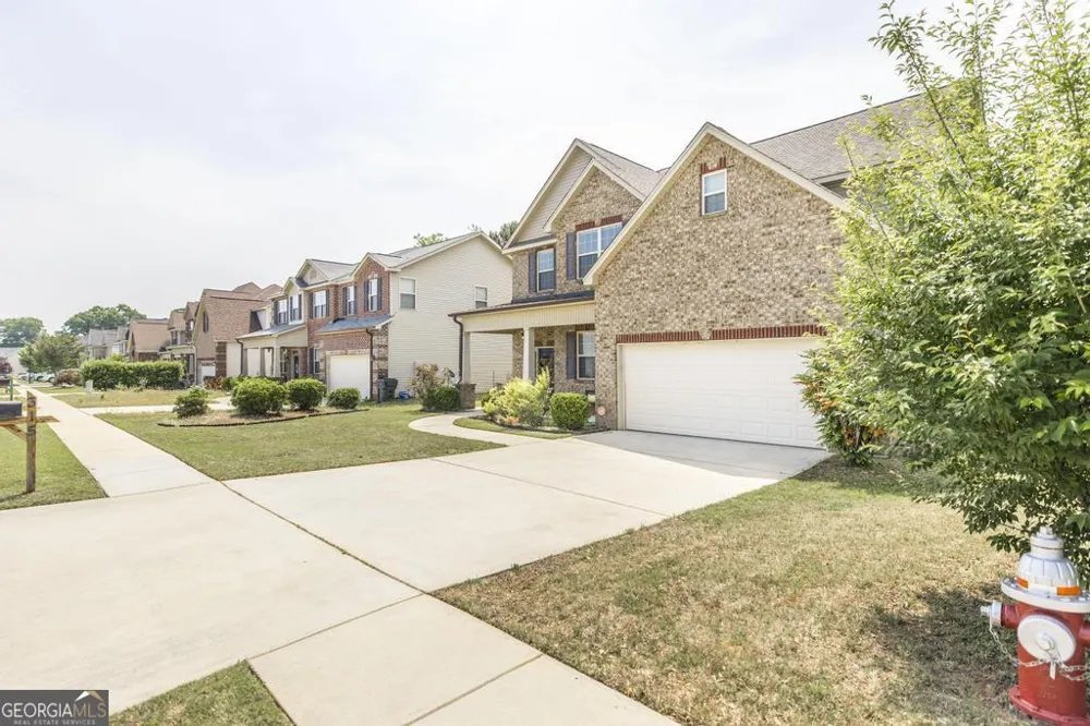 315 Deven CT Warner Robins, GA 31088