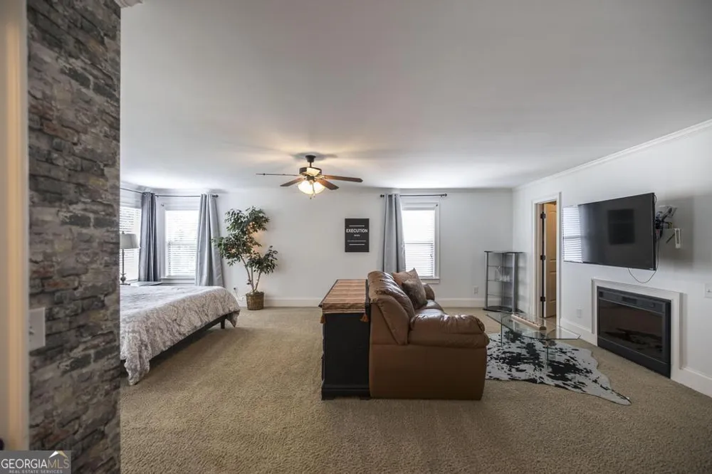 315 Deven CT Warner Robins, GA 31088