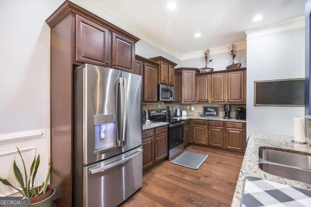 315 Deven CT Warner Robins, GA 31088