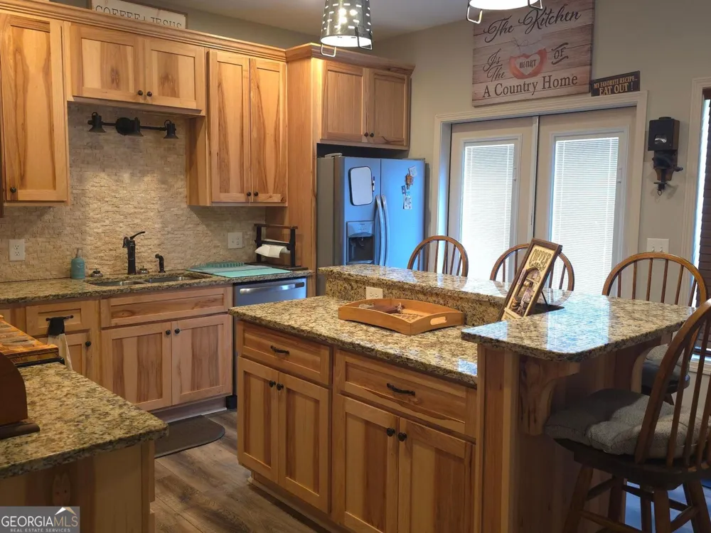 363 Griffin RD NW Cartersville, GA 30120