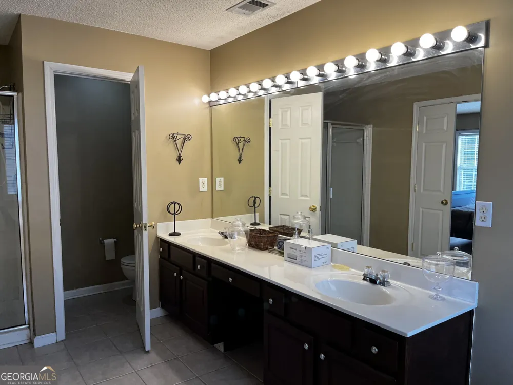 577 Ashland PKWY Woodstock, GA 30189