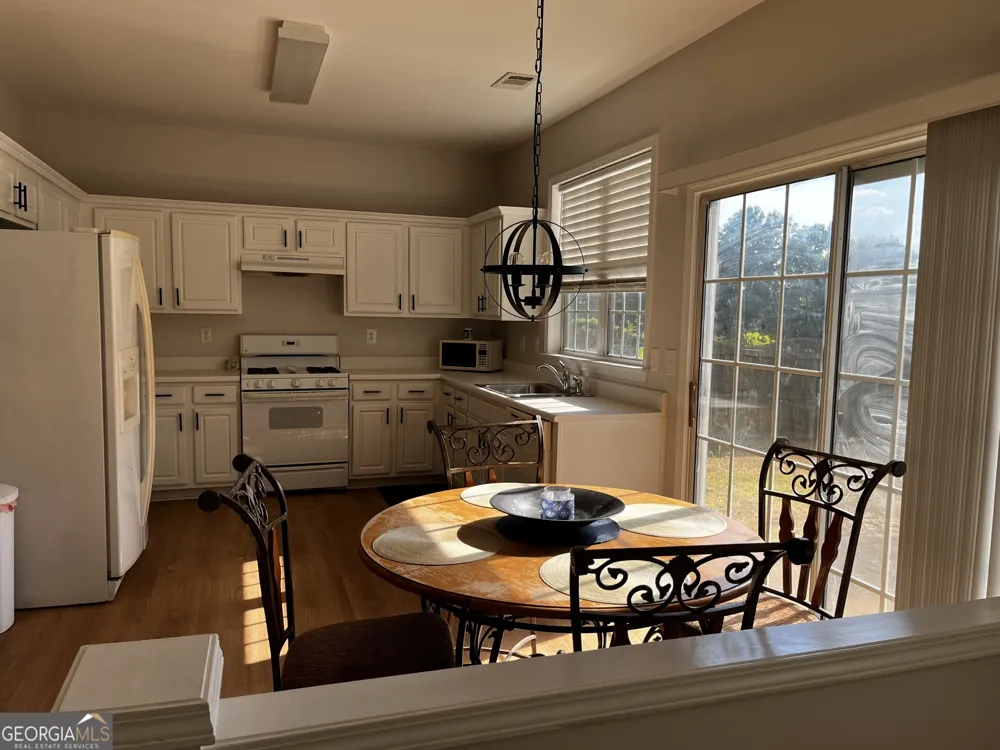 577 Ashland PKWY Woodstock, GA 30189