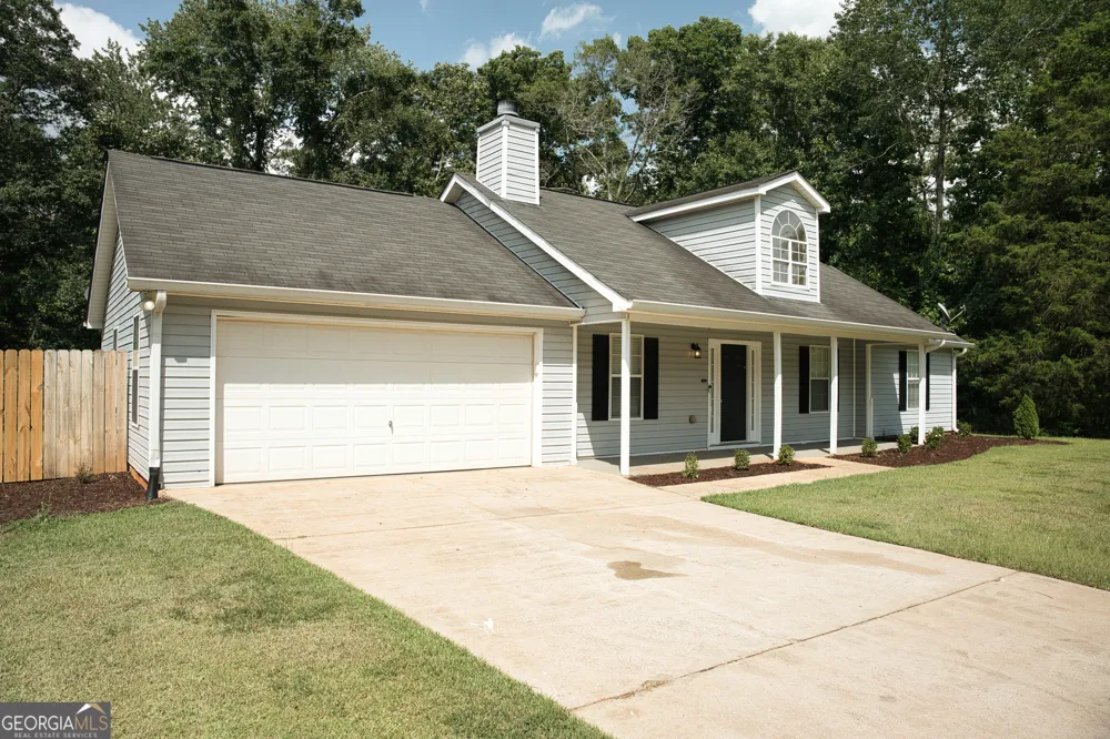 1215 Browns Country LN Locust Grove, GA 30248