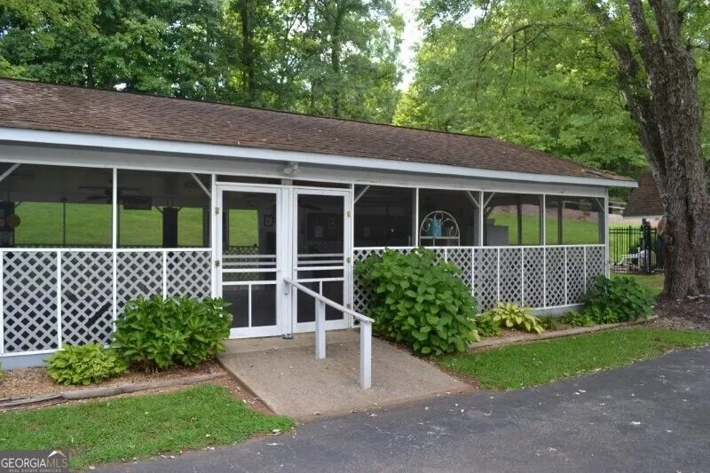 80 Park Vista DR Cleveland, GA 30528