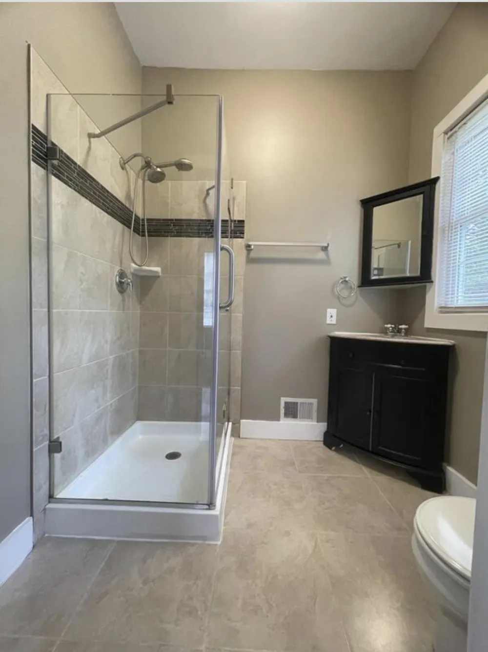 7 Emory ST Hampton, GA 30228