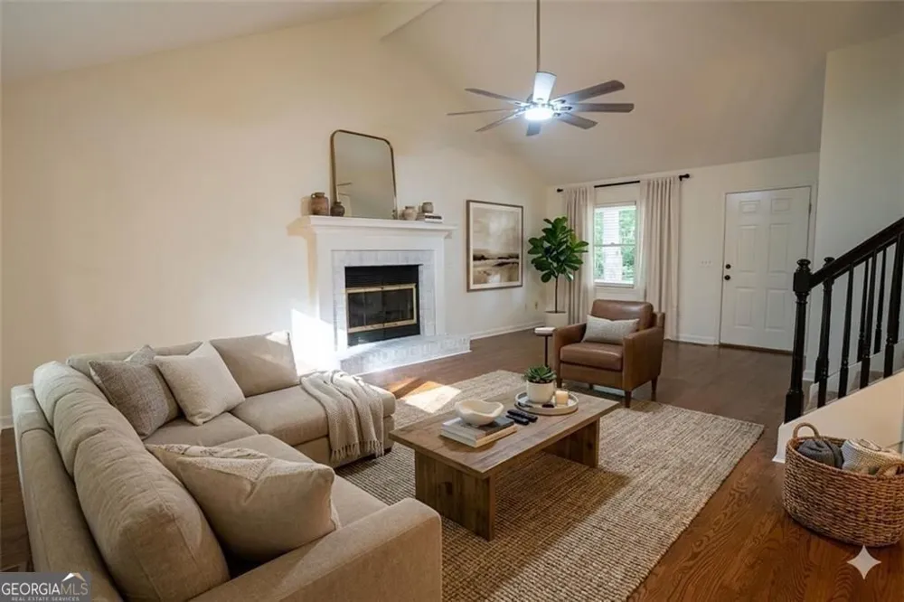 64 Hickory LN Dahlonega, GA 30533