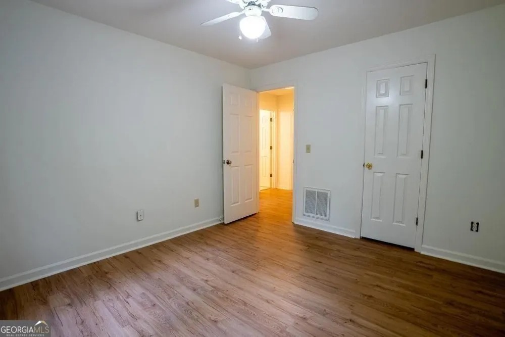 64 Hickory LN Dahlonega, GA 30533