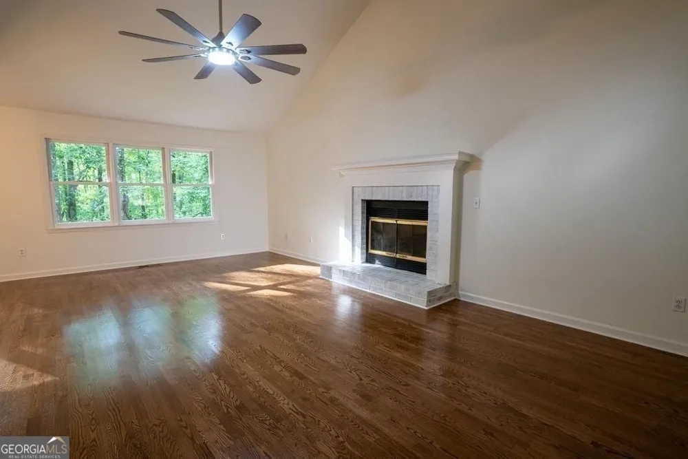 64 Hickory LN Dahlonega, GA 30533
