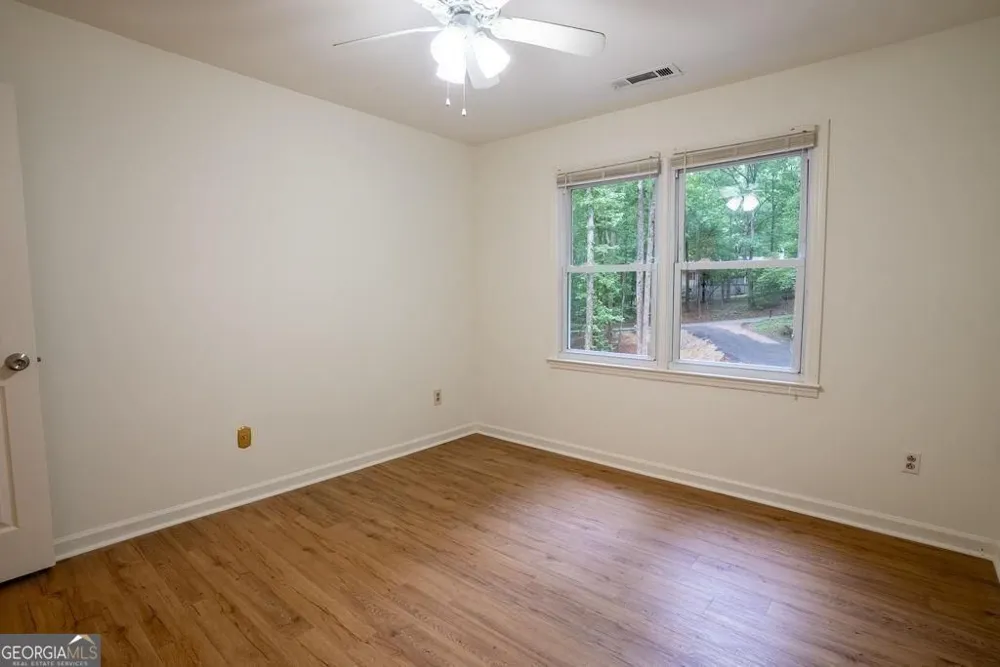 64 Hickory LN Dahlonega, GA 30533