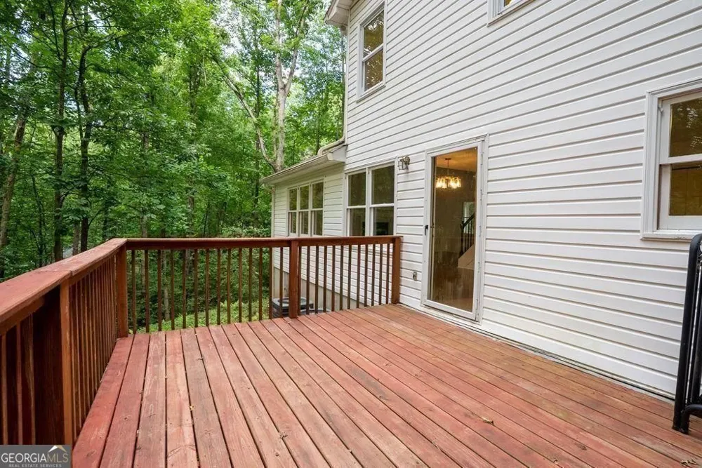 64 Hickory LN Dahlonega, GA 30533