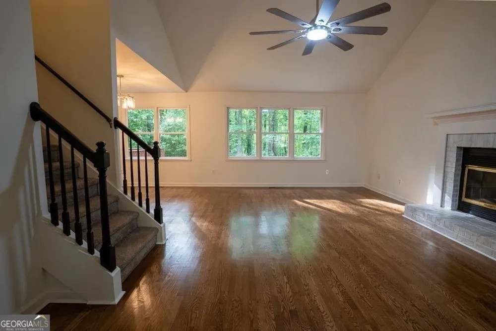 64 Hickory LN Dahlonega, GA 30533