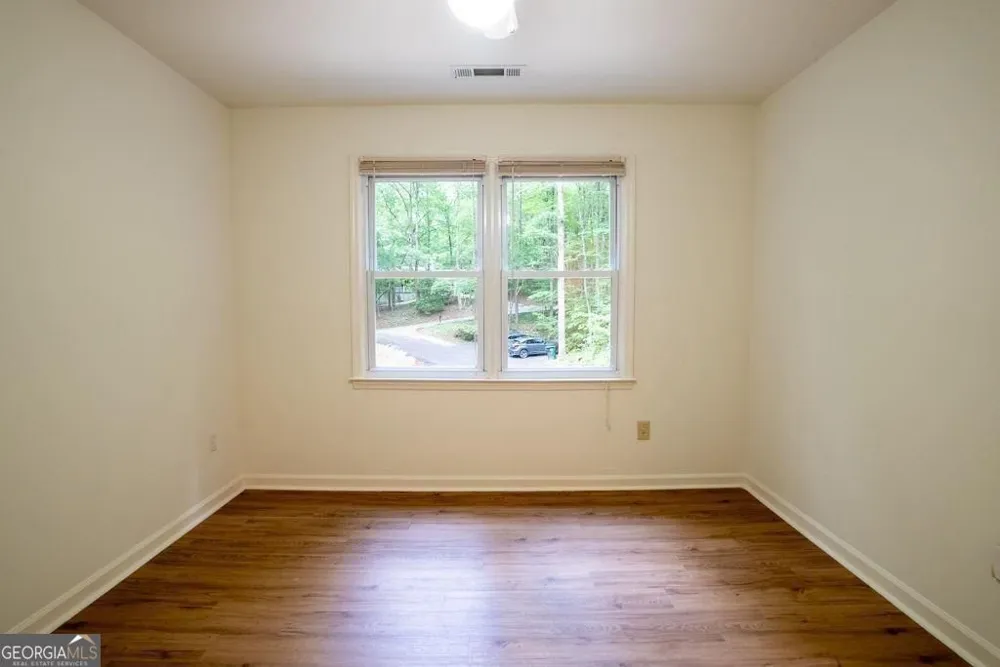64 Hickory LN Dahlonega, GA 30533