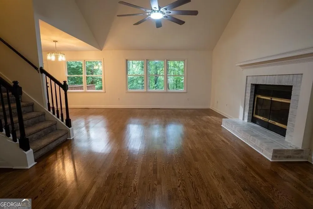 64 Hickory LN Dahlonega, GA 30533