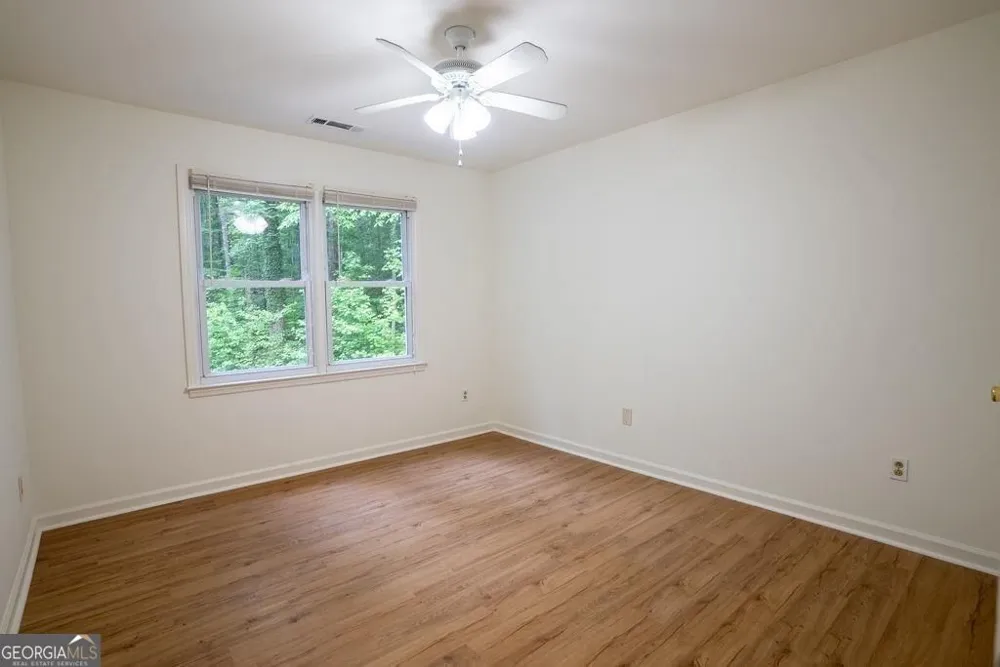 64 Hickory LN Dahlonega, GA 30533