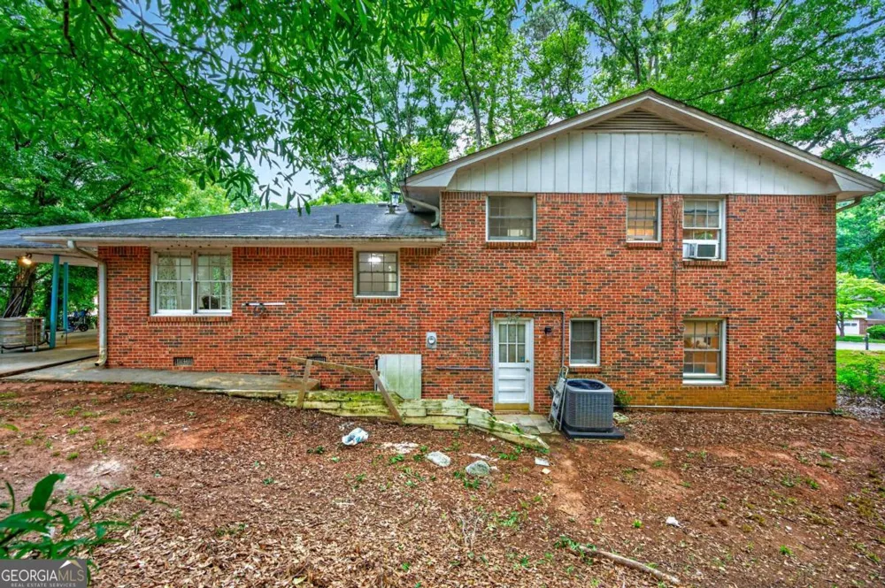 4894 Candlewood LN Stone Mountain, GA 30088