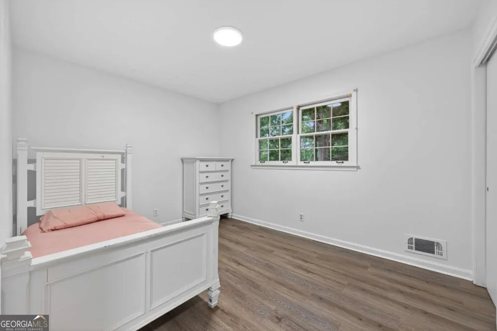 4894 Candlewood LN Stone Mountain, GA 30088