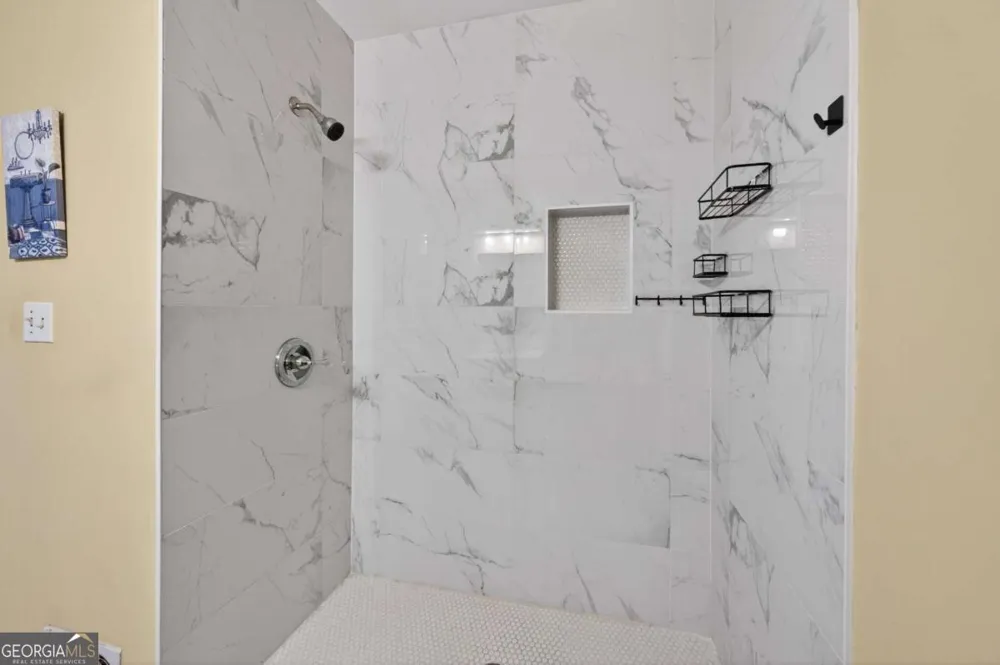 4894 Candlewood LN Stone Mountain, GA 30088