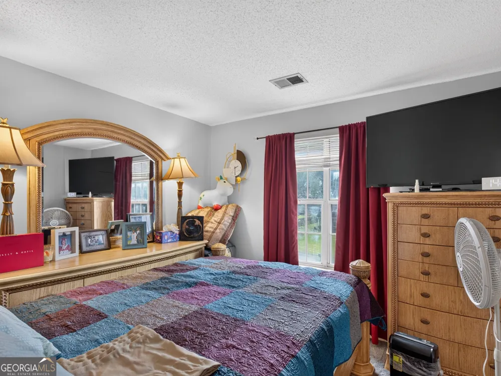 5750 Rex Mill TER Rex, GA 30273