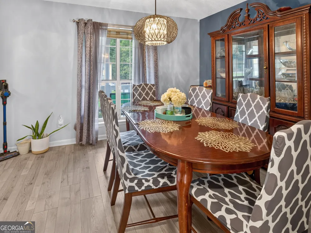 5750 Rex Mill TER Rex, GA 30273