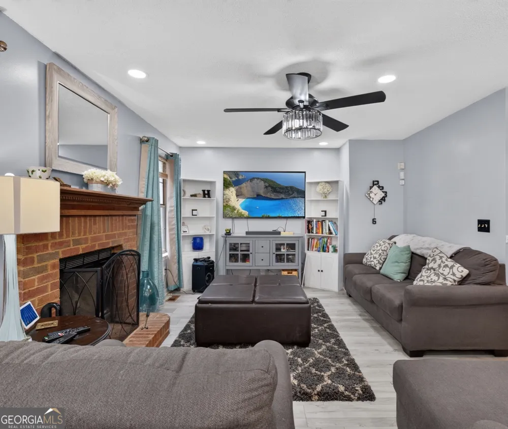 5750 Rex Mill TER Rex, GA 30273