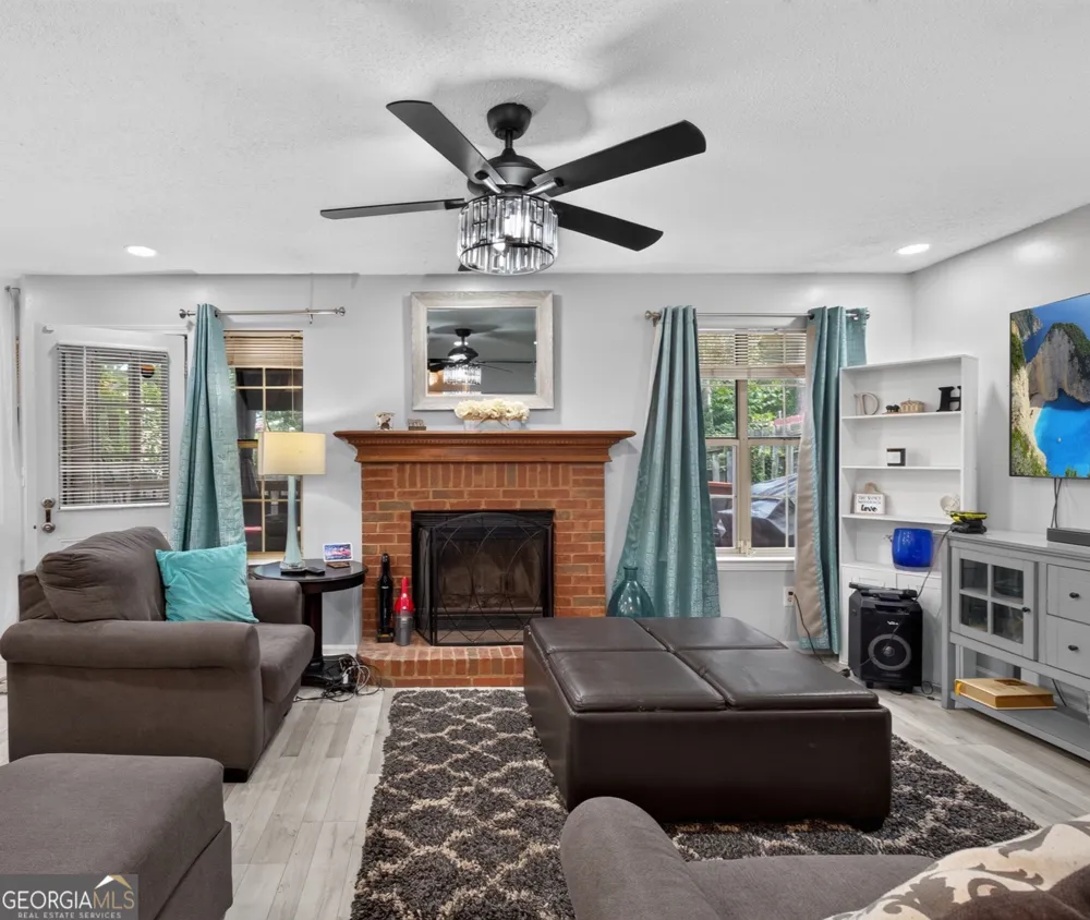 5750 Rex Mill TER Rex, GA 30273