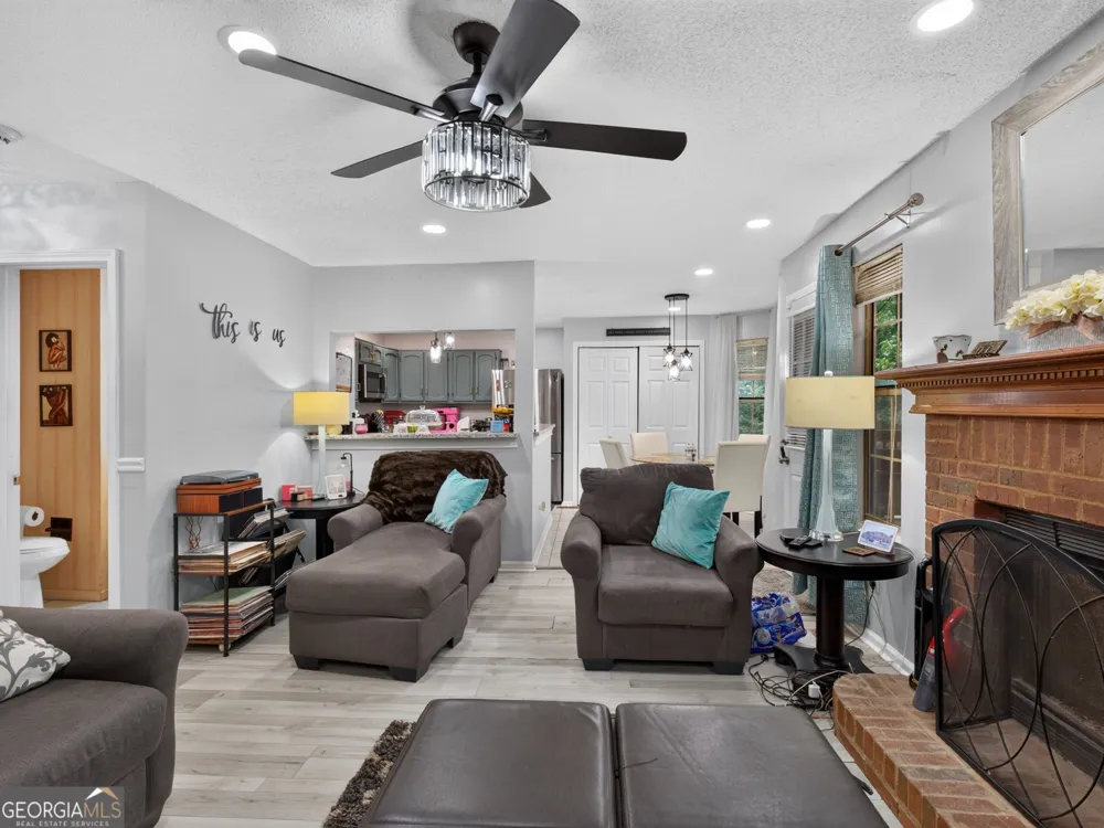5750 Rex Mill TER Rex, GA 30273