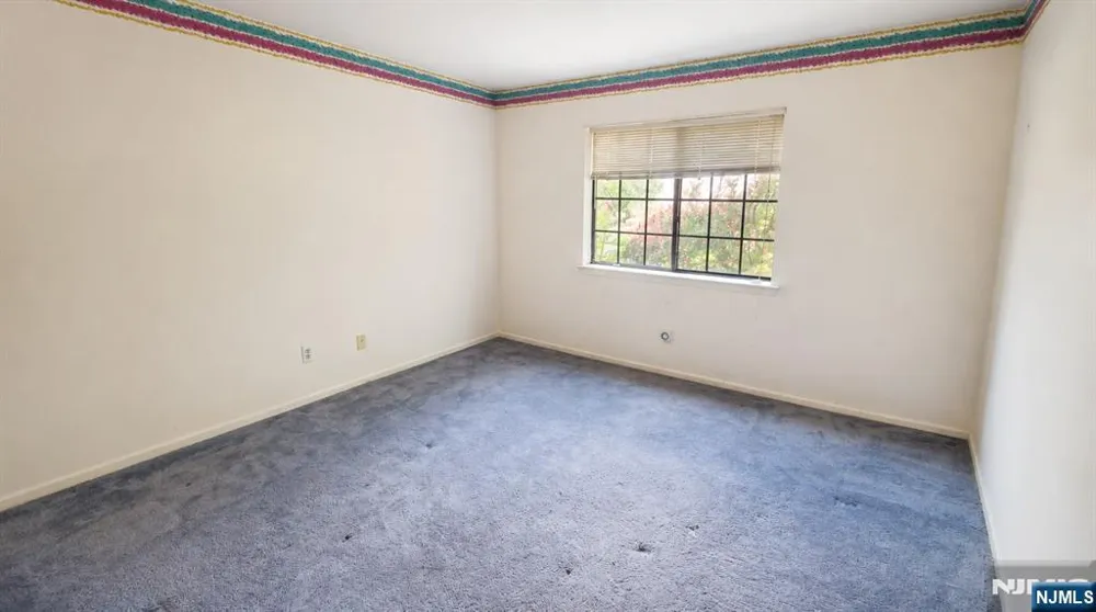 201 Mark Twain Way Mahwah, NJ 07430