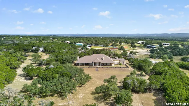 471 Settlement Rd Bandera, TX 78003