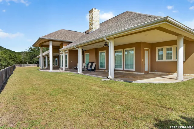 471 Settlement Rd Bandera, TX 78003