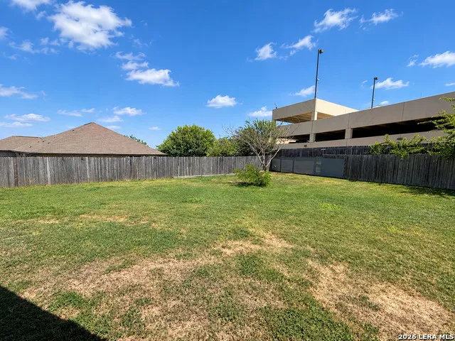 13911 Blakeville Live Oak, TX 78233