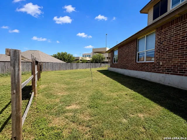 13911 Blakeville Live Oak, TX 78233