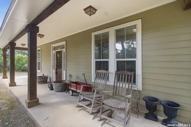 309 County Road 2751 Mico, TX 78056