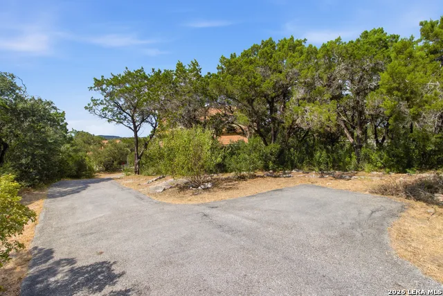 309 County Road 2751 Mico, TX 78056