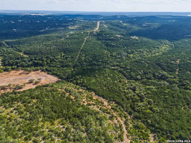 309 County Road 2751 Mico, TX 78056