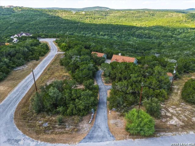 309 County Road 2751 Mico, TX 78056