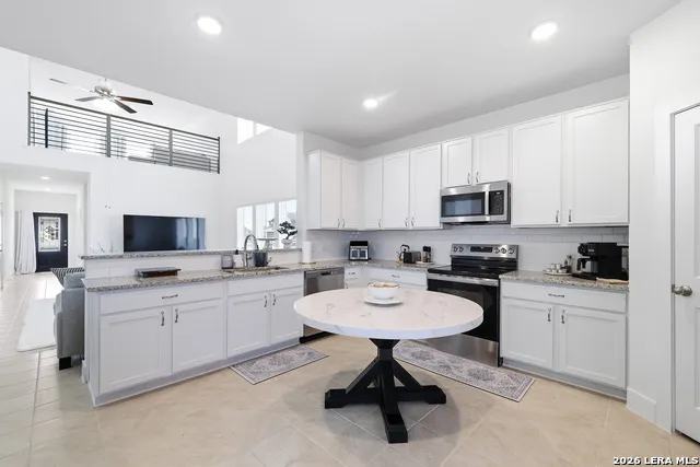 3716 Isaac Dr Seguin, TX 78155
