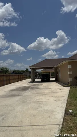 116 VIEW DR Eagle Pass, TX 78852