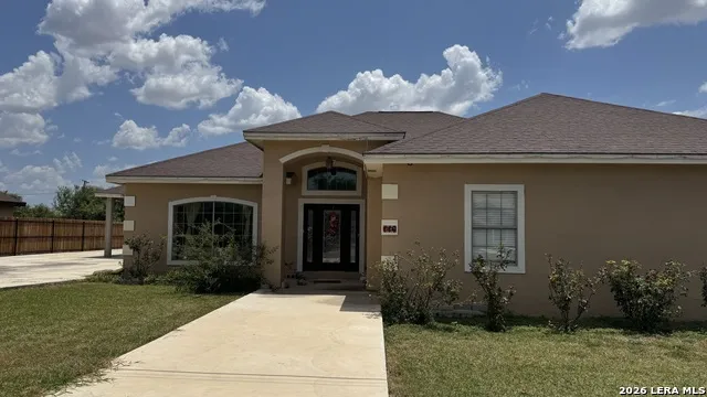 116 VIEW DR Eagle Pass, TX 78852