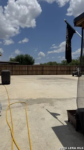 116 VIEW DR Eagle Pass, TX 78852