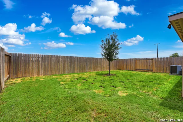 15022 SILVER TREE CV Von Ormy, TX 78073